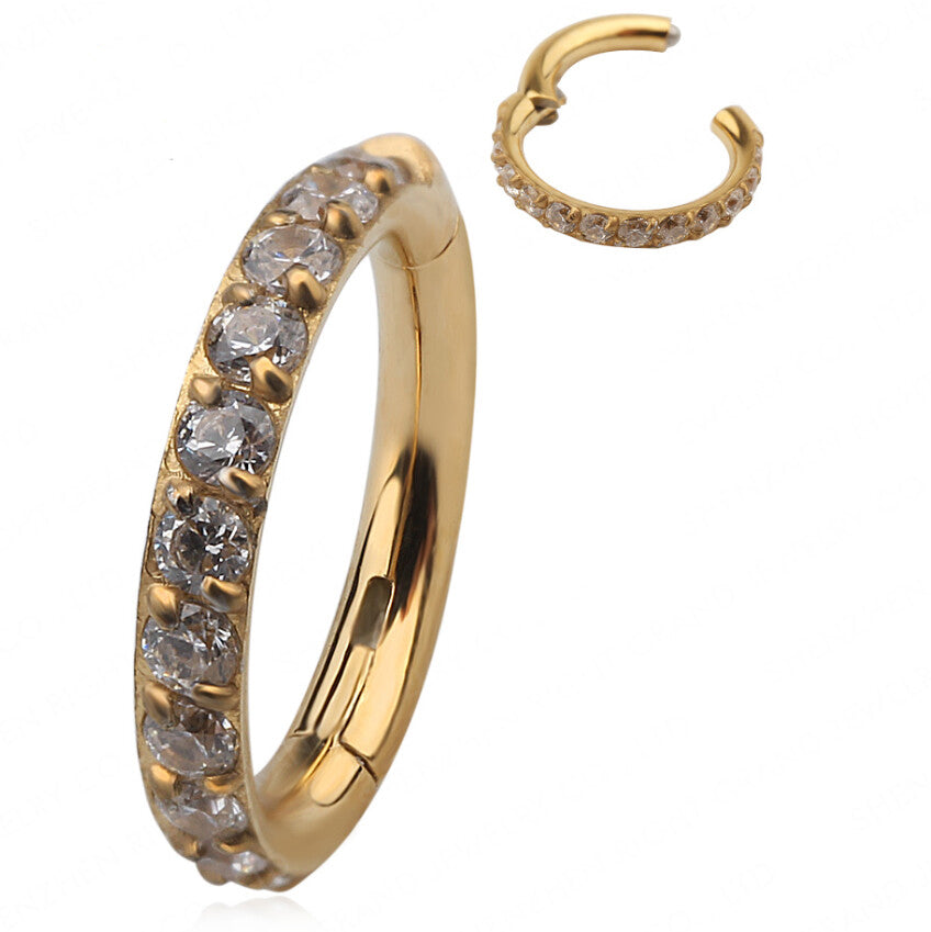 Manek° Anillo de nariz con cierre de clic y engaste de garra de titanio de grado implante, circonita cúbica pavimentada para piercing 16G.