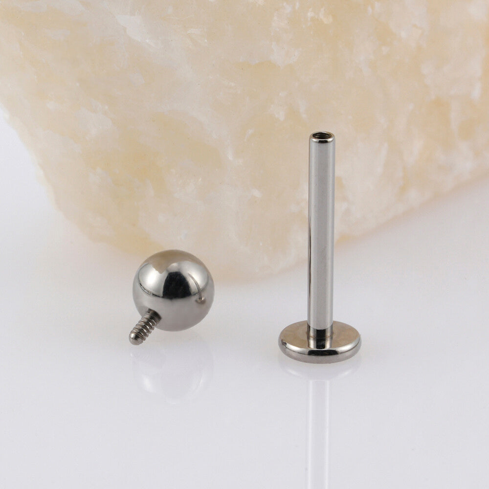 MANEK° Labret labial derecho de titanio de grado implante  F136 con rosca interna 16G