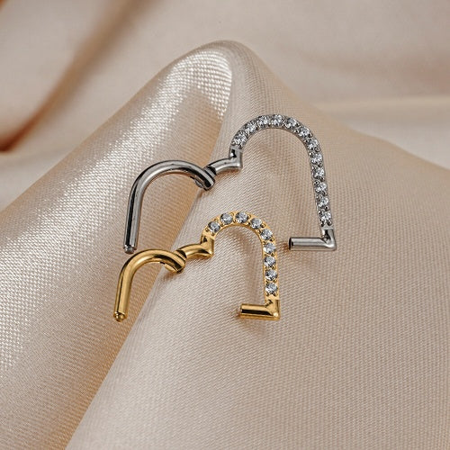 Daith Helix con engaste de titanio ASTM F136, grado de implante derecho y izquierdo, circonita cúbica en forma de corazón, cierre de clic 16G