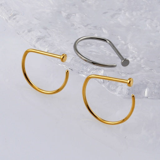 Manek° Anillo nasal Implant Grade ASTM F136 de titanio pulido espejo con forma de D 20G